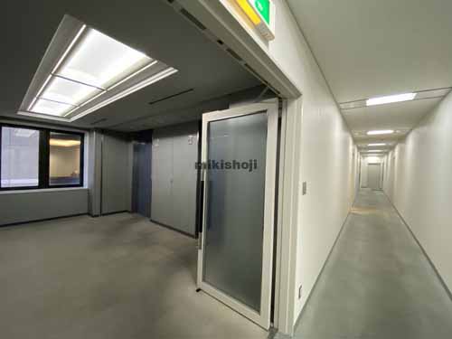 商工中金船場ビル エレベーターホール1