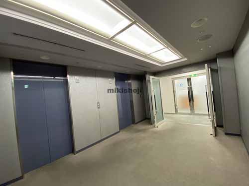 商工中金船場ビル エレベーターホール3