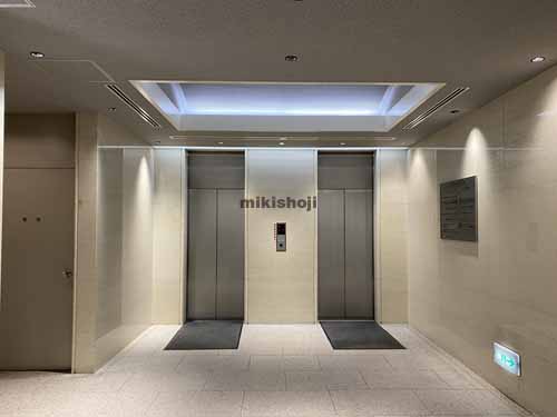 南船場のシンセイビル エントランス2