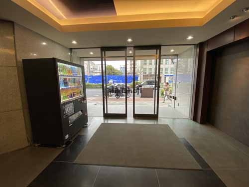 東中島・西淡路の新大阪第２日大ビル エントランス1