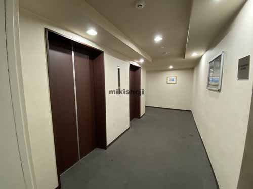 新大阪駅前ビル エレベーターホール3