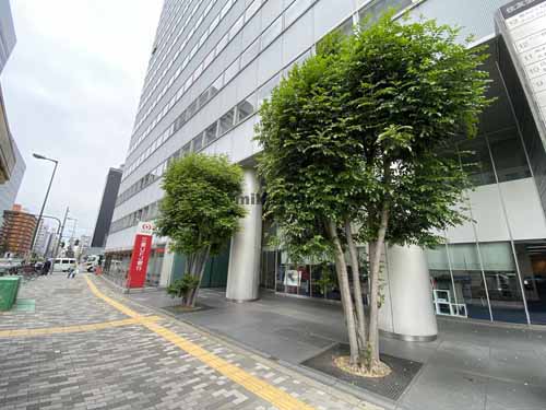 住友生命新大阪北ビル エントランス4