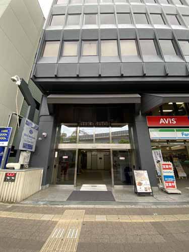 東口ステーションビル エントランス1