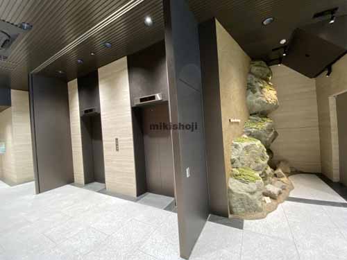 Ｒｅ　Ｔｅｒｒａ　Ｓｈｉｎ-Ｏｓａｋａ エントランス4