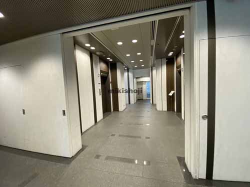 東中島・西淡路のルーシッドスクエア新大阪ビル エントランス5