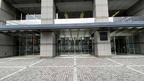 西中島・宮原・東三国の新大阪トラストタワー エントランス1