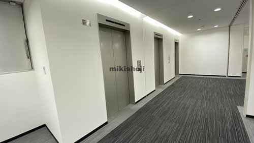ＫＤＸ新大阪ビル エレベーターホール4