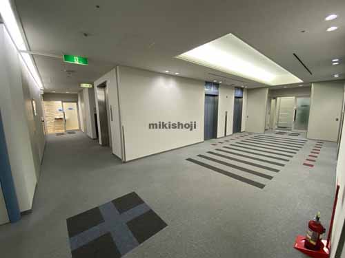 新大阪和幸ビル エレベーターホール1