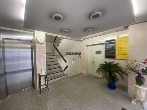 梅田エステートビル エントランス2