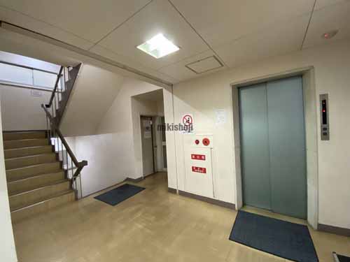 メイプルビル芝田 エレベーターホール1