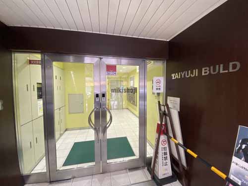 太融寺ビル エントランス3