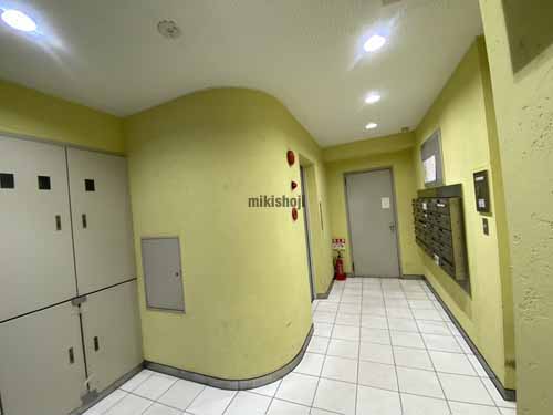 太融寺ビル エントランス4