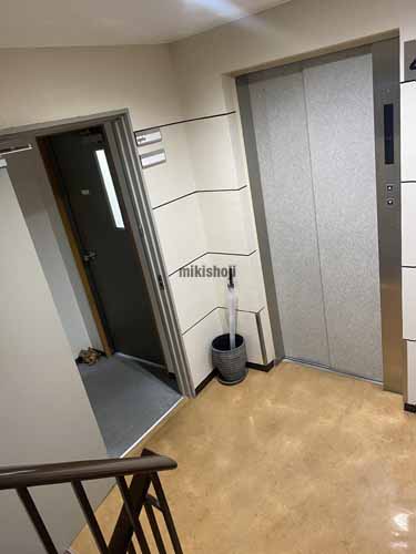 三ッ星ビル エレベーターホール1