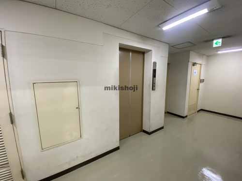 中津・大淀の山彦ビル エレベーターホール1