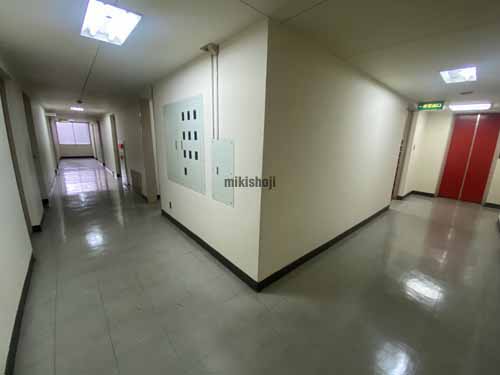 寿楽ビル エレベーターホール2