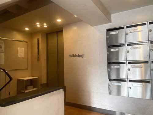 阪急芝田町ビル エントランス1