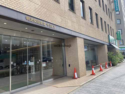 淀川区他の明治安田生命十三ビル エントランス4