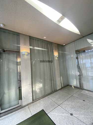 北浜藤浪ビル エントランス2