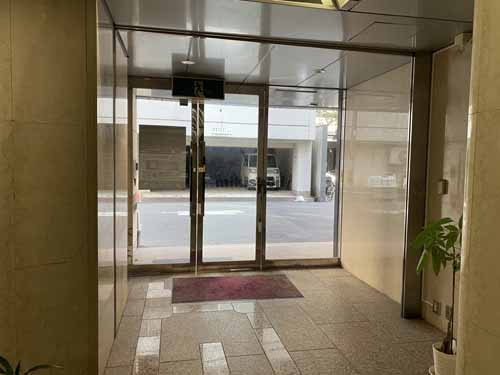 南森町周辺のエフワンビル エントランス3