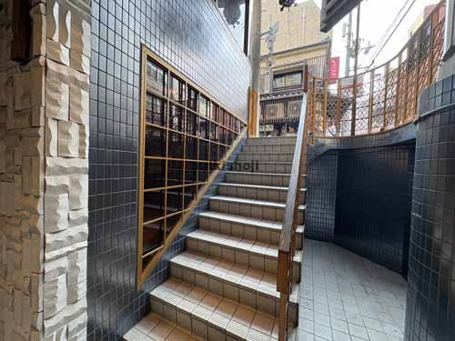 ｅ-ｄｅｓｉｇｎ　ｂｌｄｇ． エントランス2