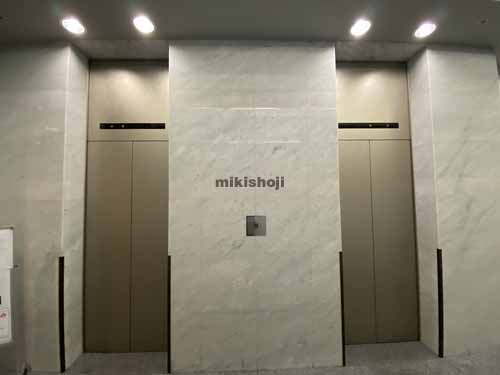 大阪新北野第一ビル エントランス4