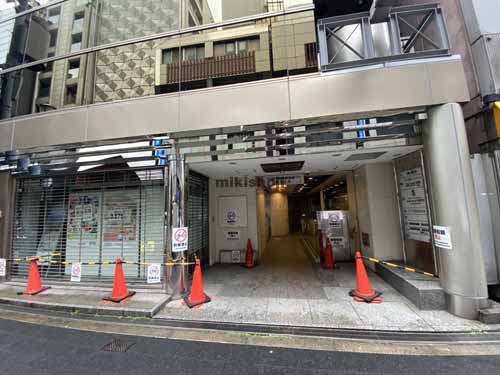 梅田・堂島・中之島の尼信梅田ビル エントランス3