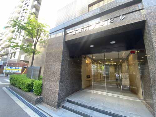 豊崎いずみビル エントランス2