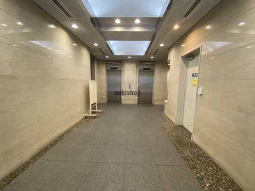 豊崎いずみビル エントランス3