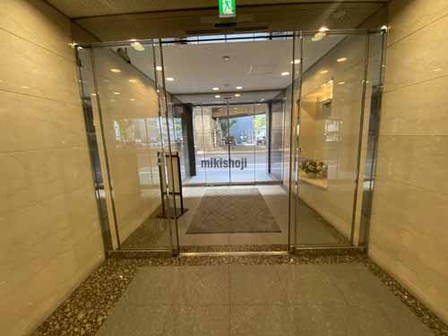 豊崎いずみビル エントランス4