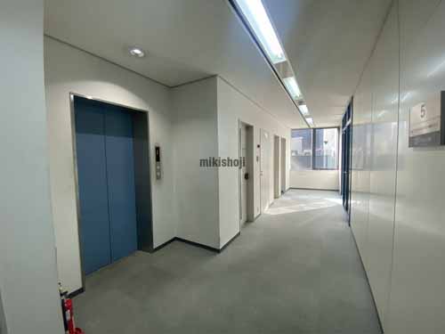 吉田茶屋町ビル エレベーターホール1