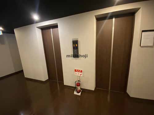 エクラート江坂ビル エレベーターホール4