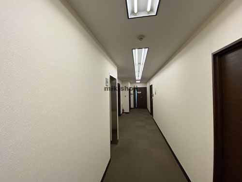 吹田市のエサカ中央ビル エレベーターホール3