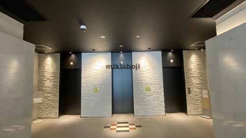 ＨＦ江坂駅前ビルディング エントランス5