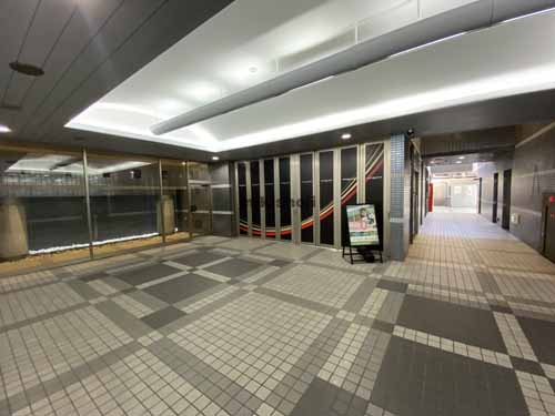 西谷東急ビル エントランス6
