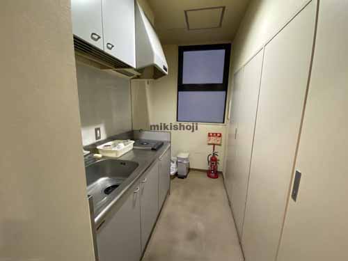 平野町髙橋ビル 水回り1