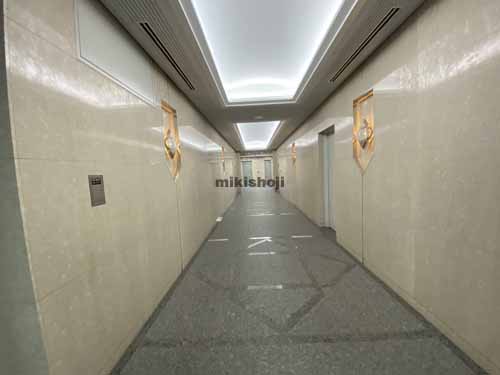 淀屋橋東洋ビル エントランス1