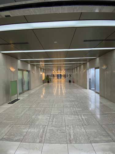 豊中市の第一火災千里中央ビル エントランス6