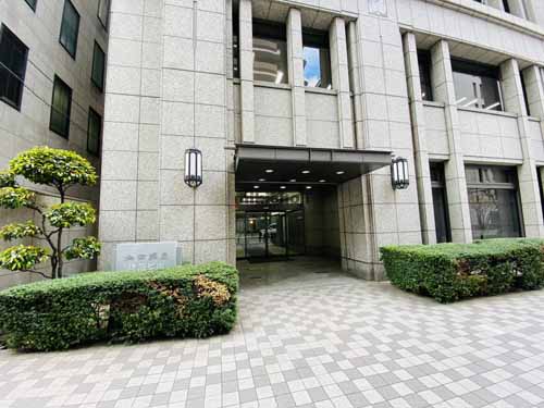 山口興産堺筋ビル エントランス2