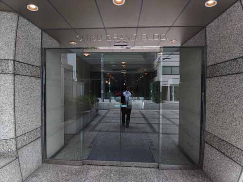 オーツグランドビル エントランス2