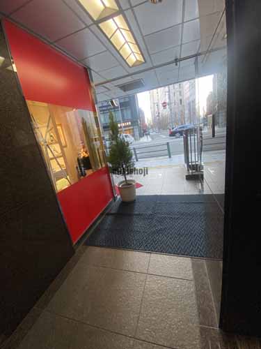 淀屋橋平井ビル エントランス2
