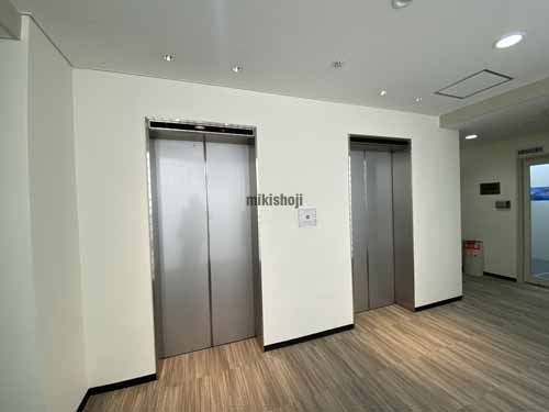 北ビル エレベーターホール1