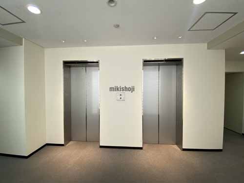 北ビル エレベーターホール4