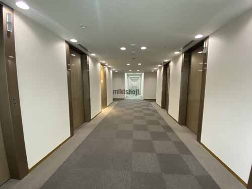 淀屋橋センタービル エレベーターホール1