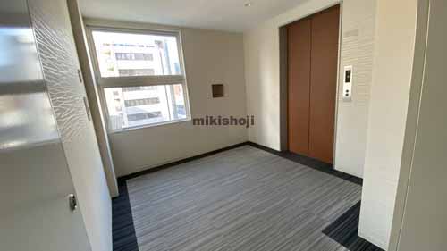 四ツ橋中埜ビル エレベーターホール1