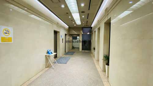 ピップビル エントランス4