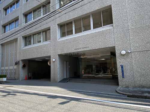 安土町センタービルディング エントランス2