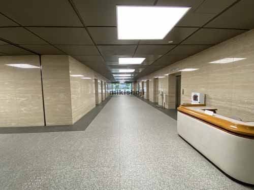 備後町野村ビル エントランス3