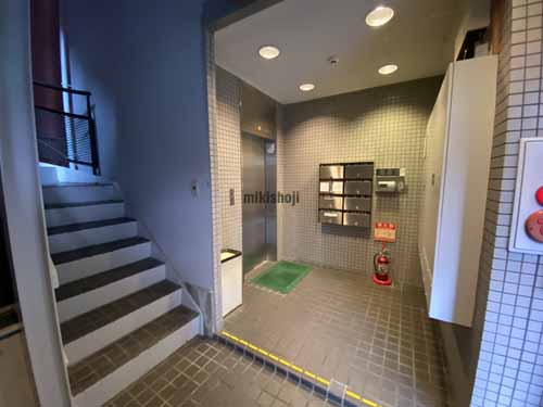 堂島平岡ビル エレベーターホール3