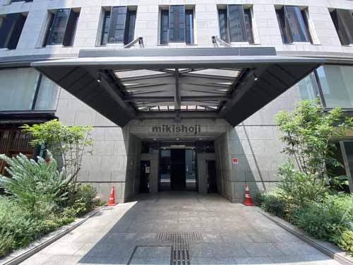 北浜～淡路町のＤＰスクエア堺筋本町 エントランス8