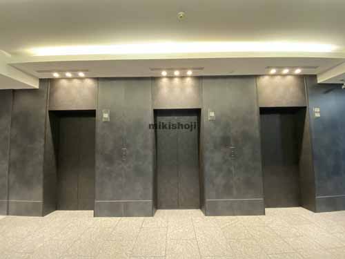 北浜～淡路町のＤＰスクエア堺筋本町 エントランス10